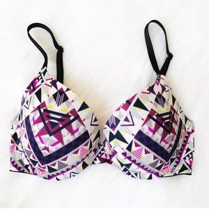 PINK Victorias Secret Geometric Print Bra 32D